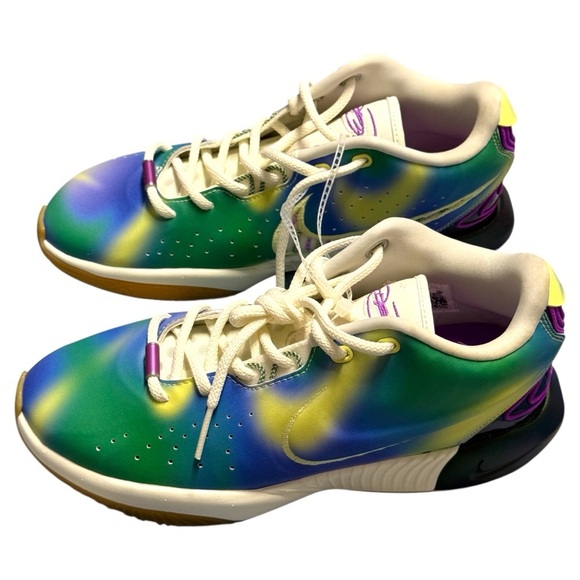 NEW Nike Lebron 21 SE Grade School in Multi Aurora Borealis 7 Youth - Picture 2 of 4